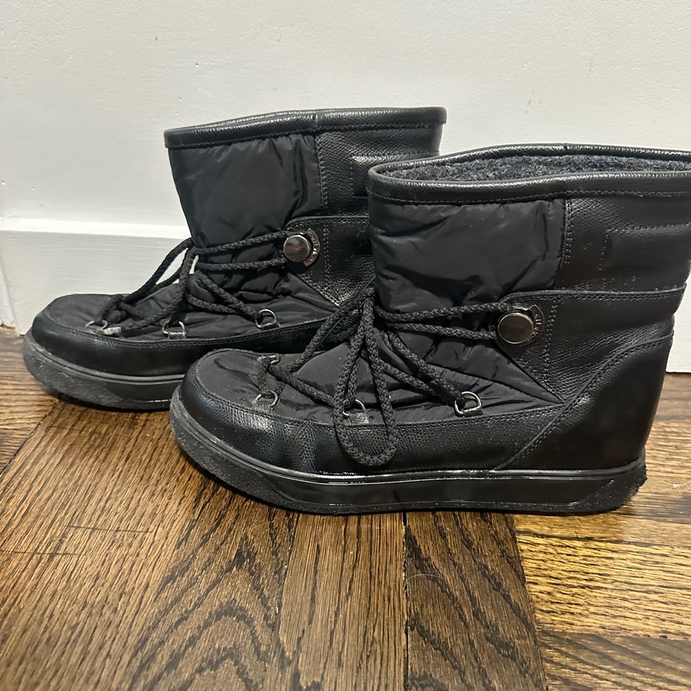 Moncler “Fanny” Boots Size 8.5 - Picture 2 of 7